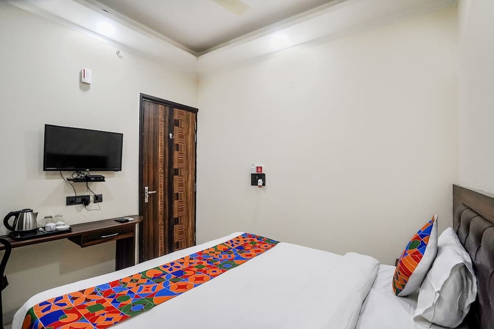 Fabhotel 17 Suites