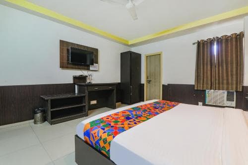 FabHotel PS International