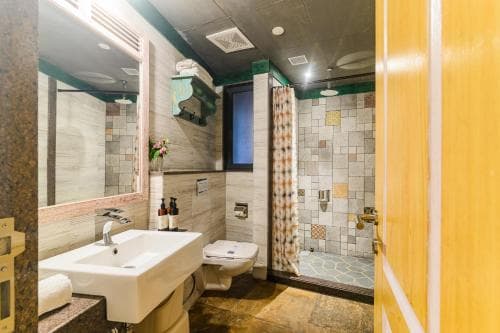 Bougainvilla Apartment