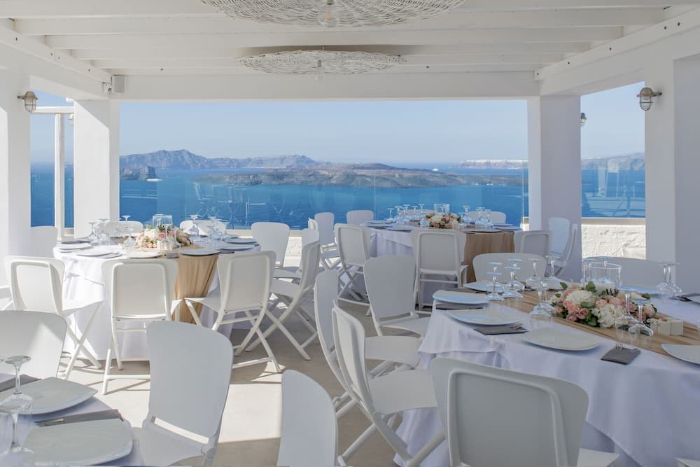 Caldera s Dolphin Suites