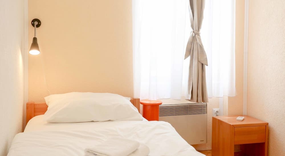 Hostel Pigeon Square