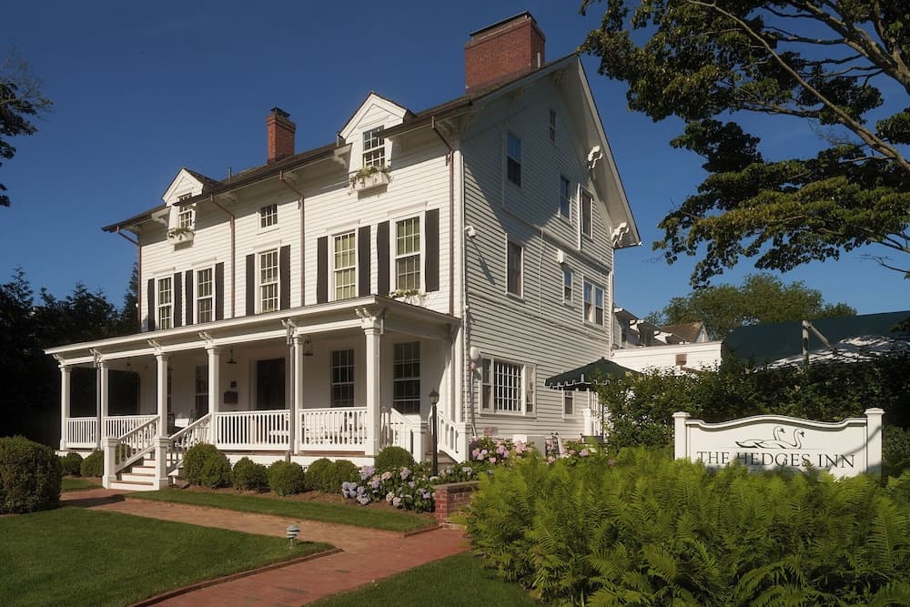 The Hedges Inn