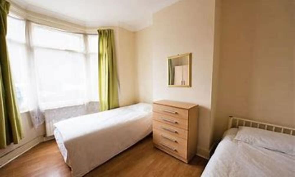 Lall Motel