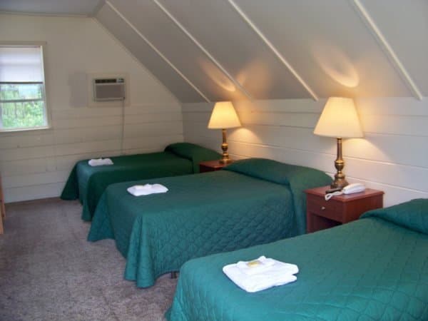 Mount Whittier Motel