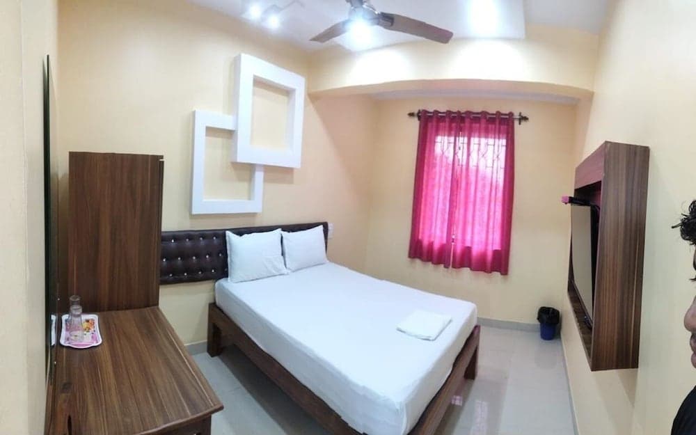 Hotel Shrinivas Residency