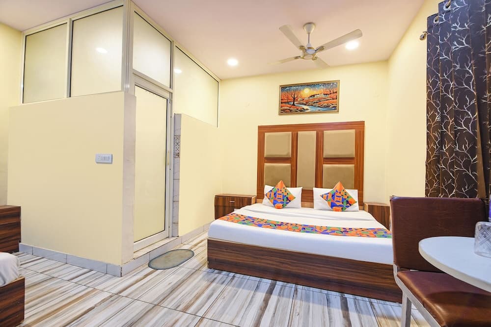 Fabhotel High View