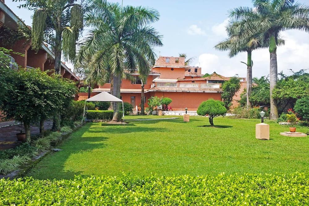 Royal Palm Resort