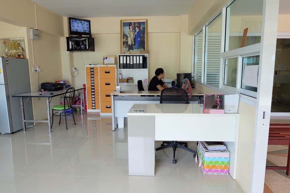 ST Apartment