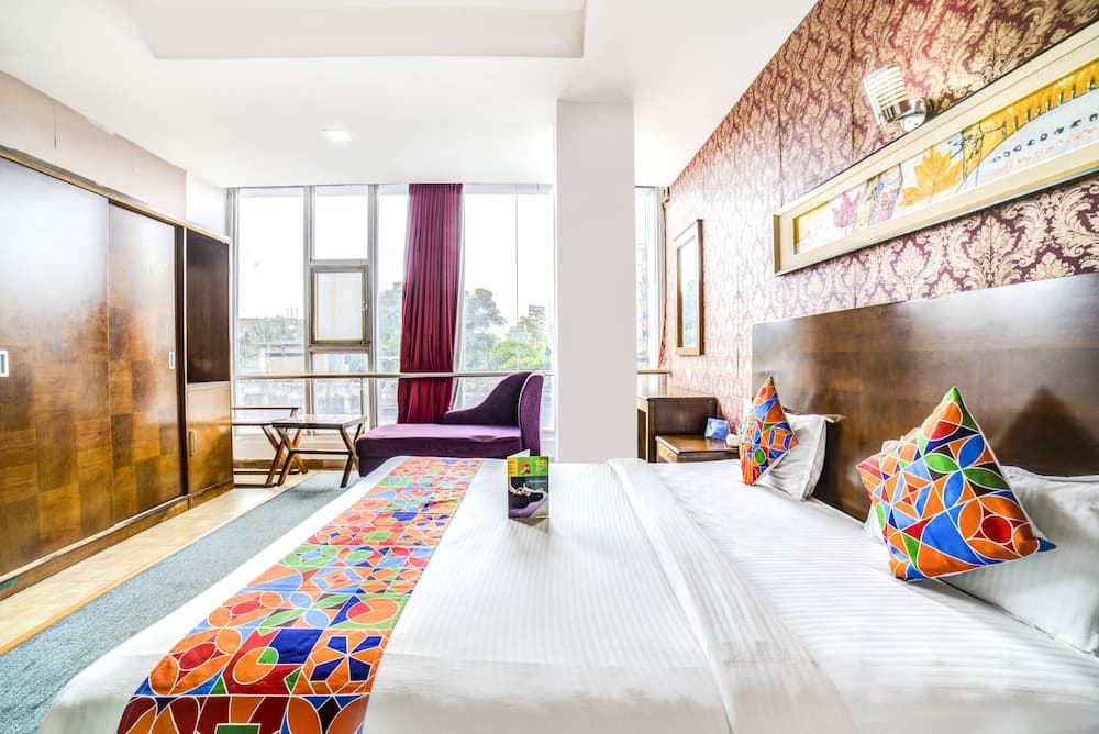 FabHotel Silk Route