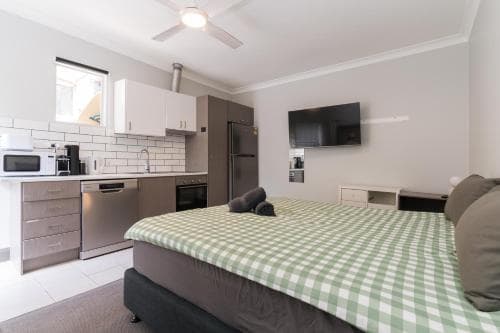 Manly Guest House