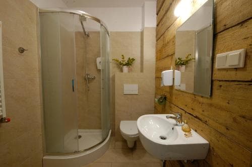 Dom na Skale - Apartamenty w Bieszczadach nad Soliną