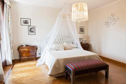 Domus Mariae B&B