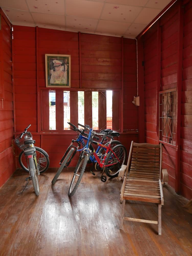 World Homestay