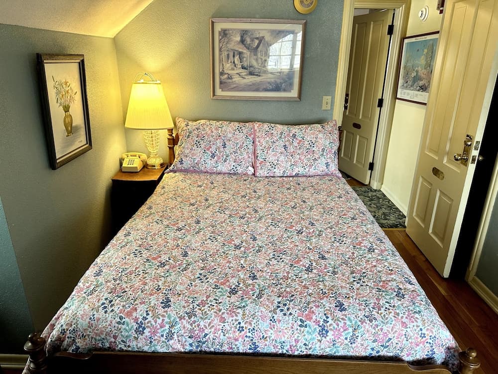 Montague Inn Bed & Breakfast