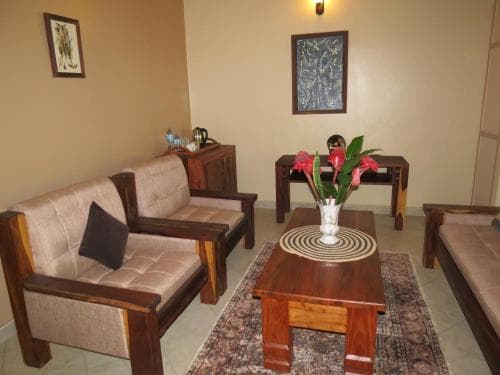 Le Jacaranda Hotel