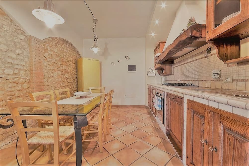 La Valle a Polvereto