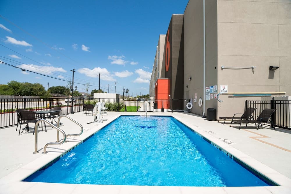 Studio 6-Corpus Christi, TX