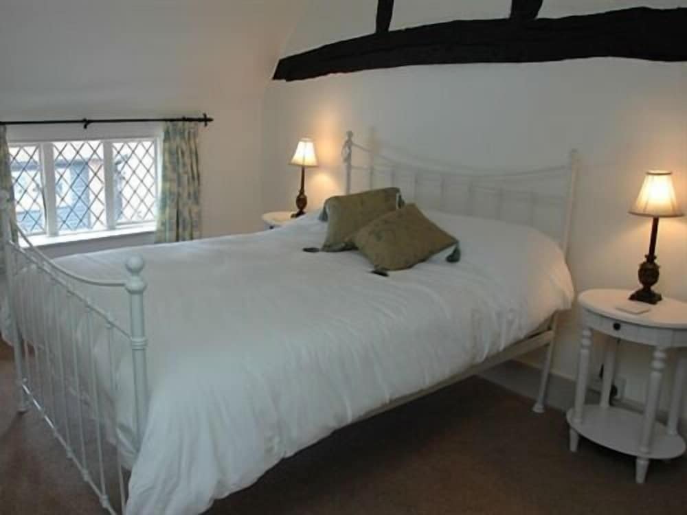 The Brocket Arms