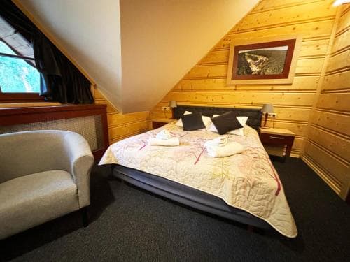 Hotel 365