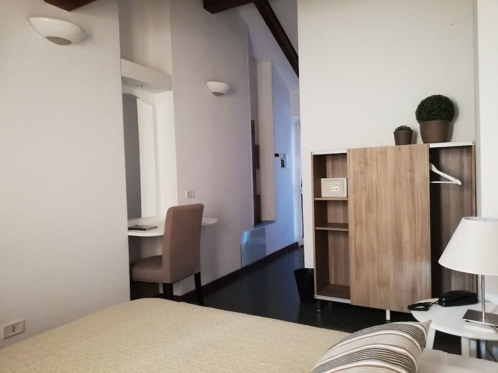 Bert Hotel