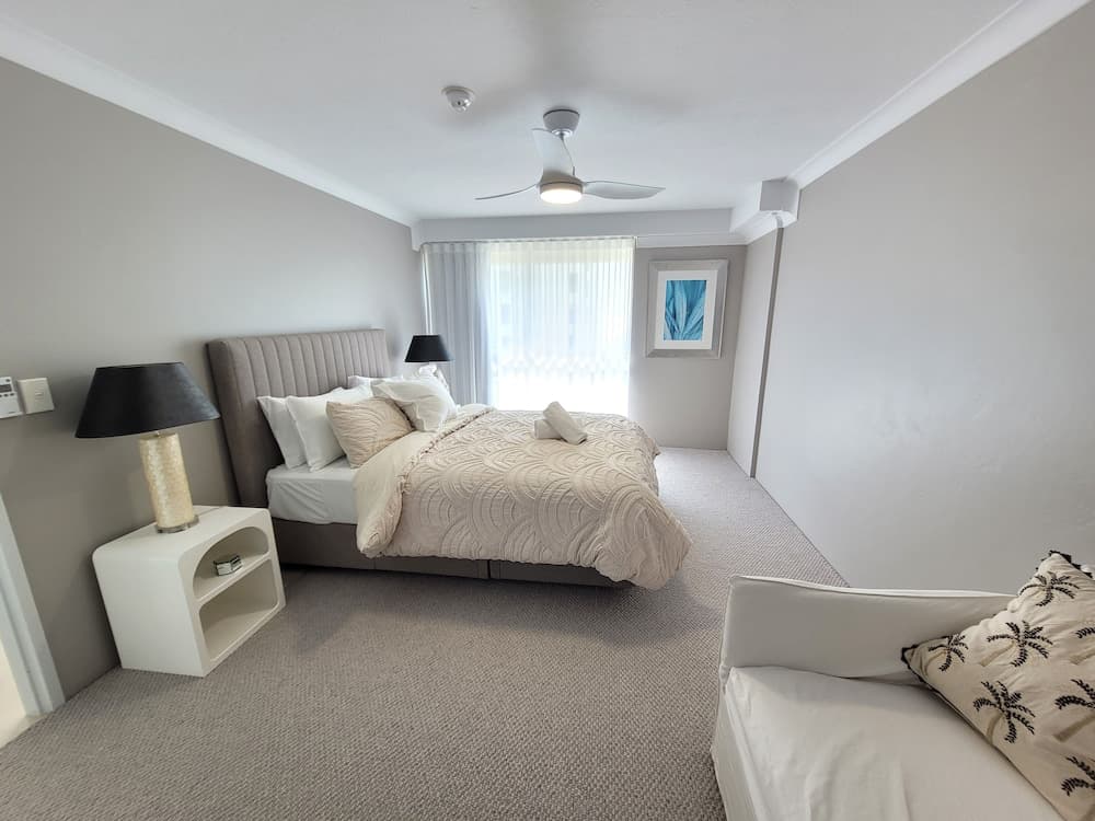 Surfers Chalet