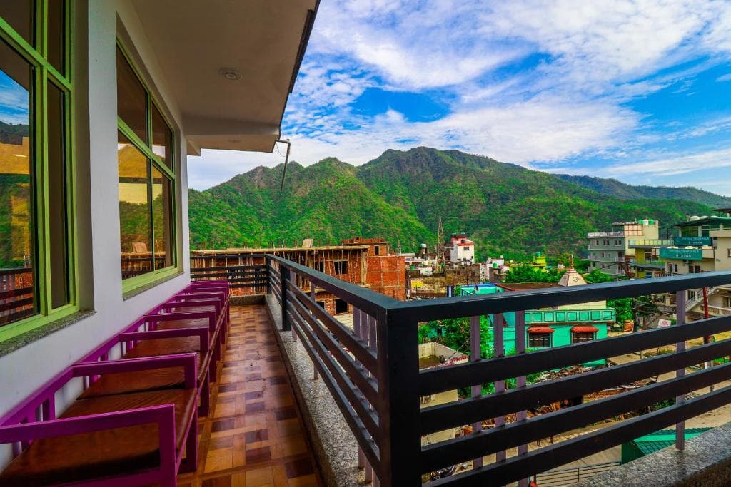 Manzil Hostel