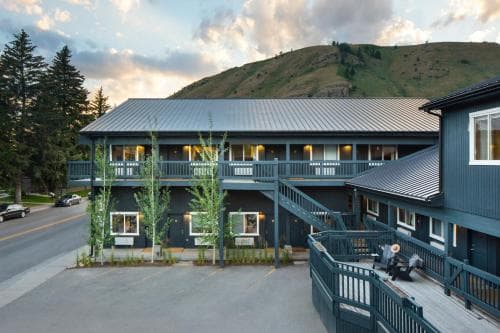Anvil Motel