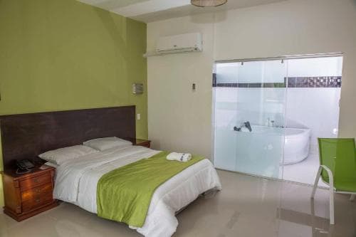 Hotel Large Beach