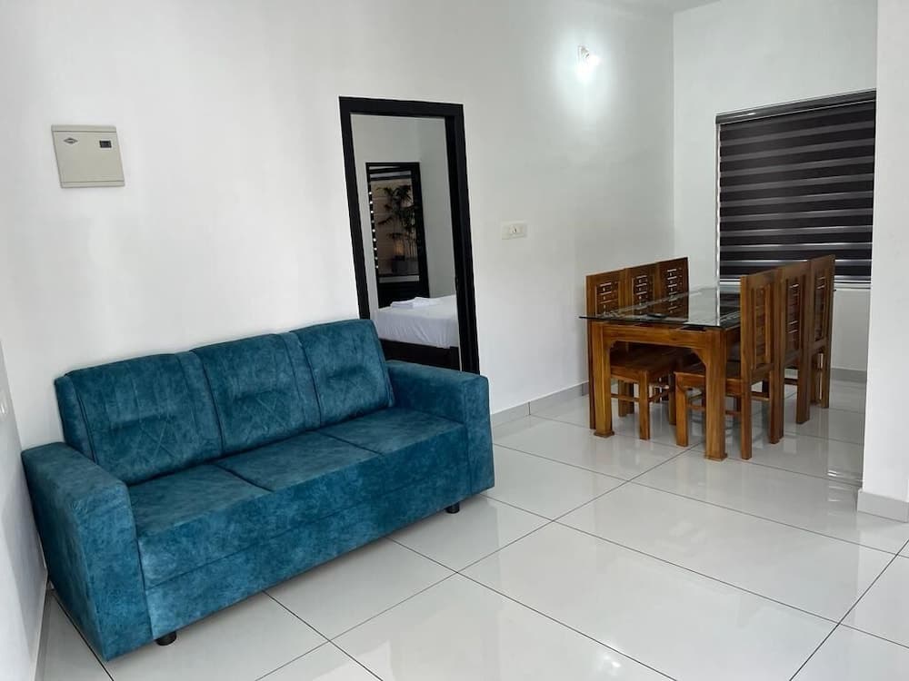 Hayat Residency