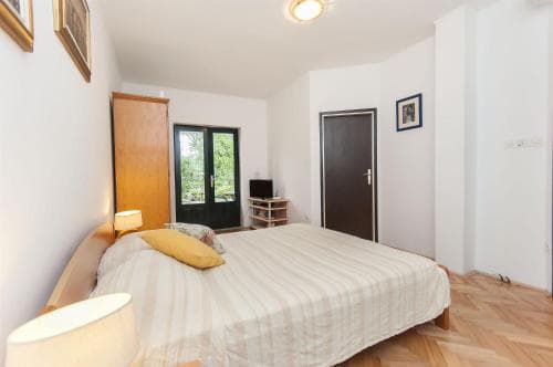 Katica Apartments