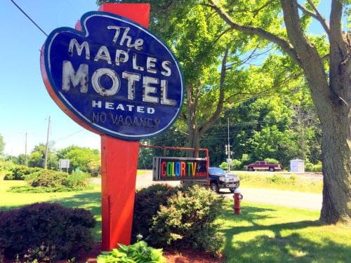 Maples Motel