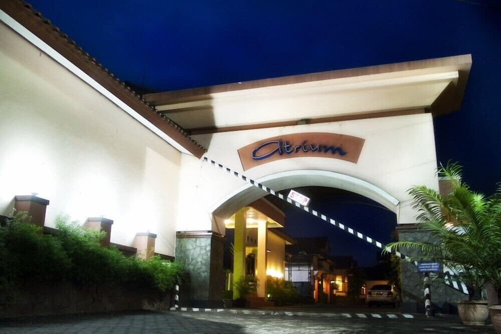Atrium Resort & Hotel