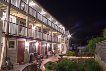 M V Surfside Motel