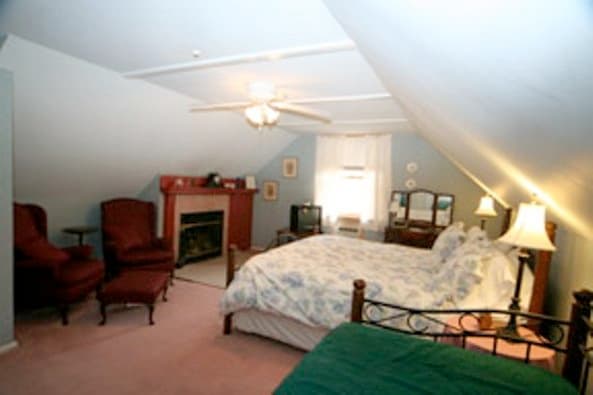 Snow Goose Inn