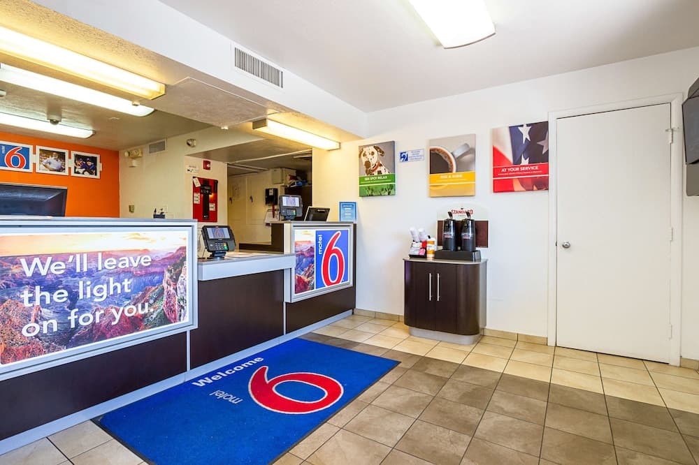 Motel 6-Mesa, AZ - South