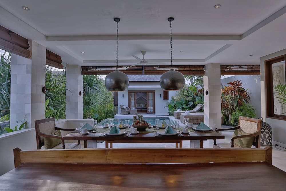 Villa Nikara