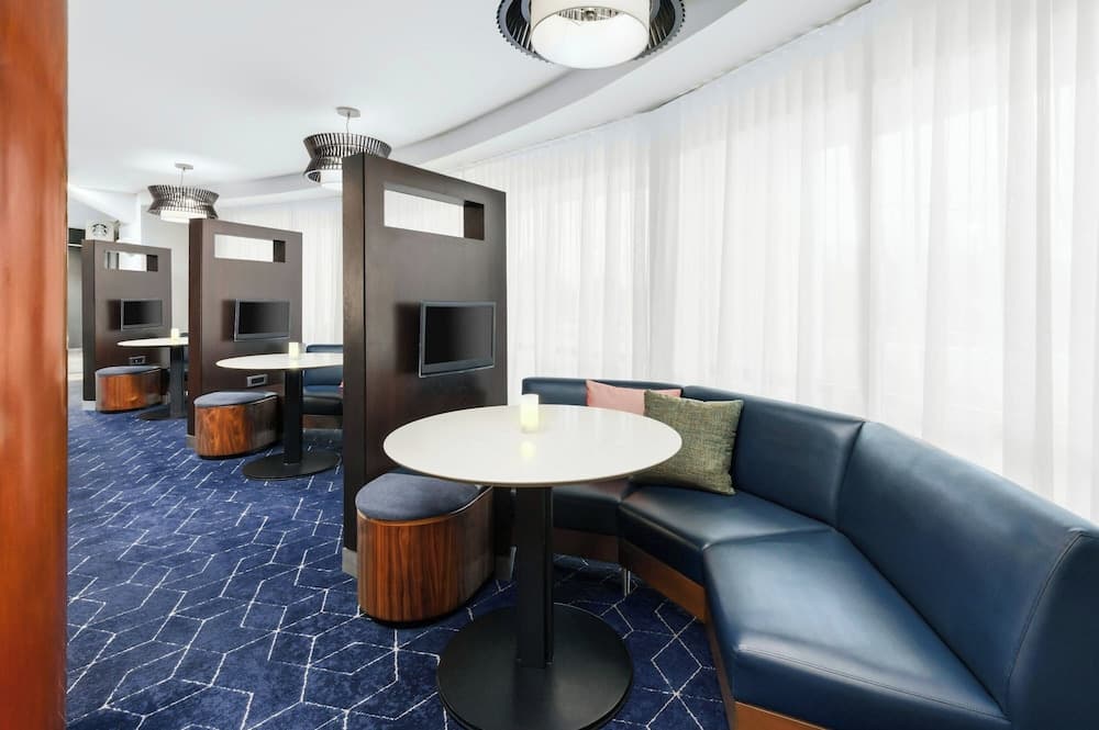 Courtyard By Marriott Farmington