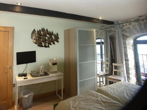 The Garret Bed & Breakfast