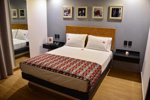 Six Hotel
