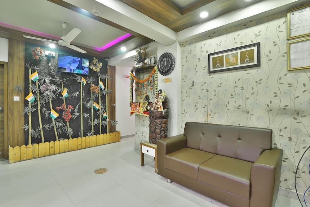 Hotel Red Rose