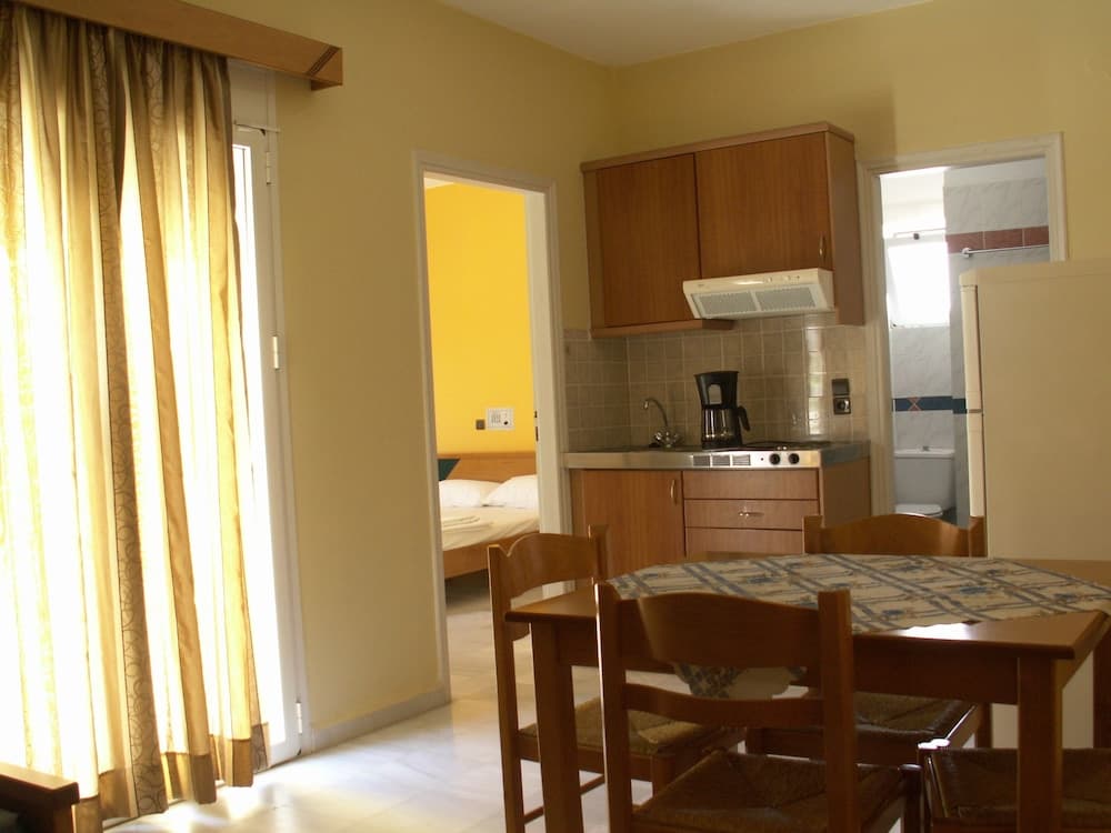 Hotel Athena