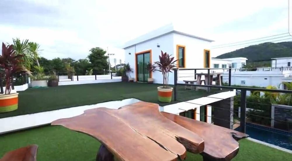 Panbuddee Pool Villa