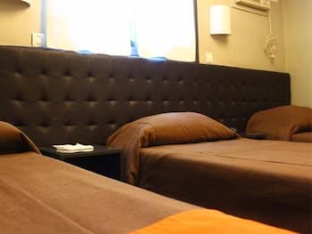 Kapac Hotel