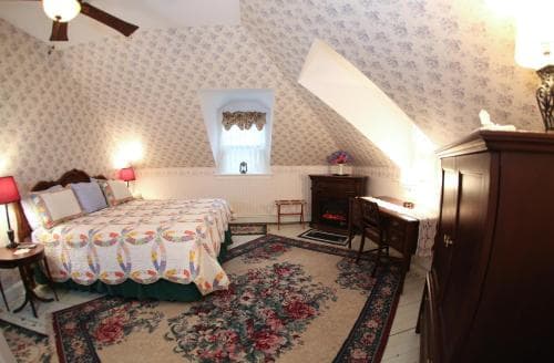 Sutton House Bed And Breakfast