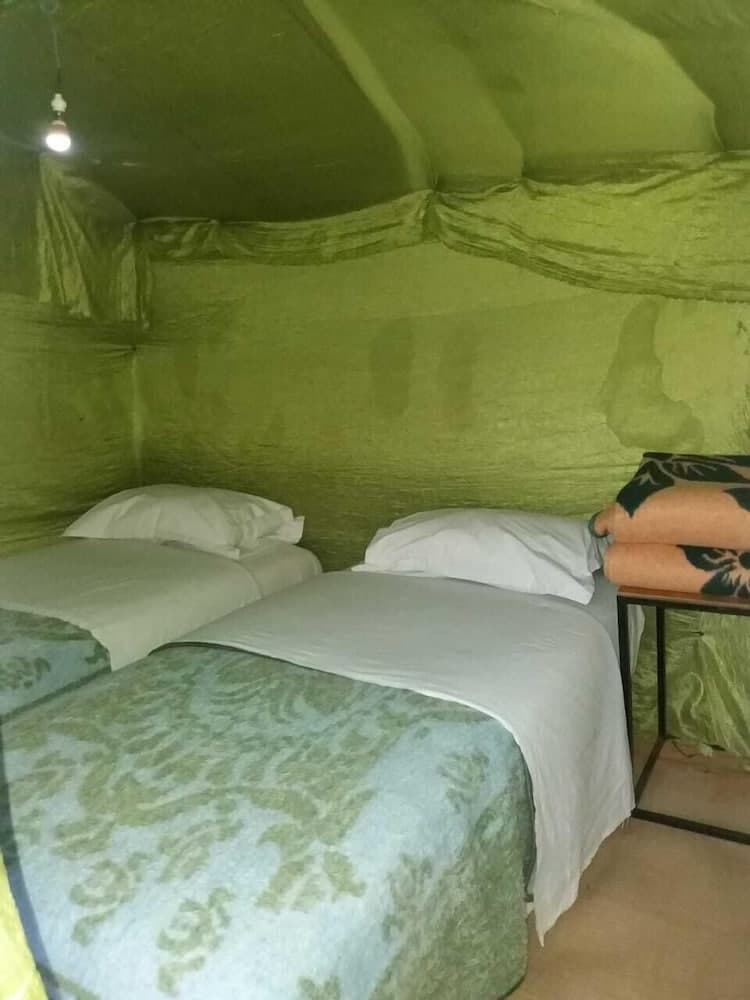 Barak Desert Camp