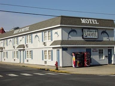 Buoy16 Motel
