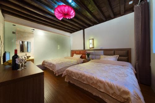 Linxi Hostel