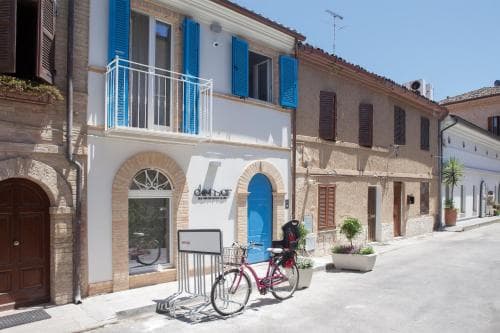 B&B Domar