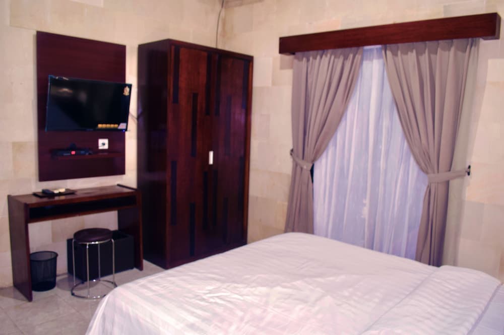 Cozy Palm Villa