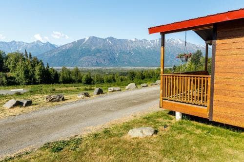 Knik River Lodge